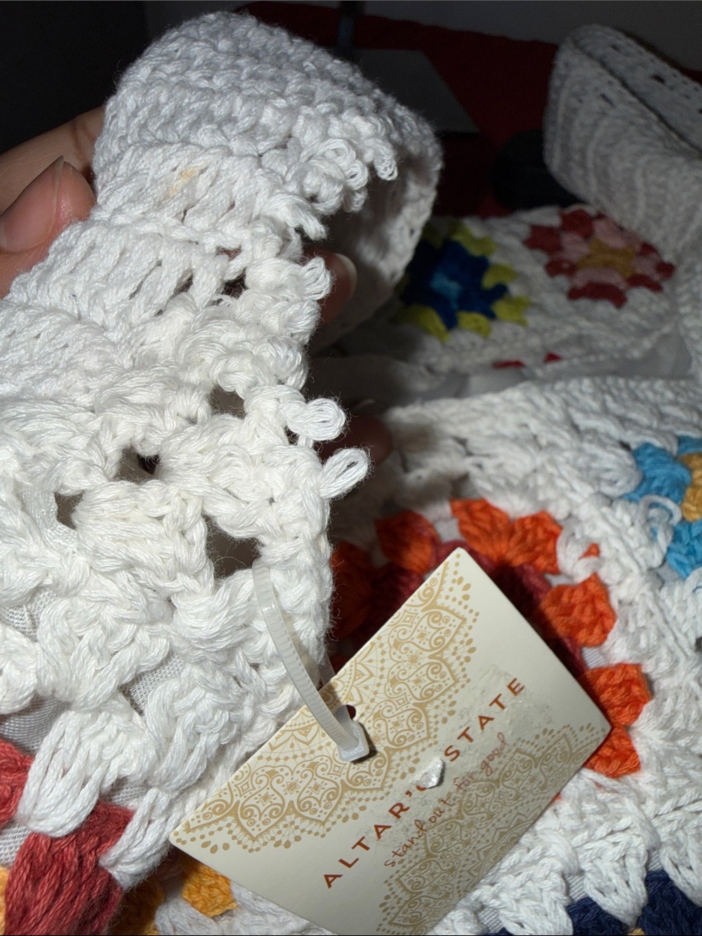Altar’s state and Handmade 2 Crochet White Tote Bag with Colorful Strap - Picture 15 of 15